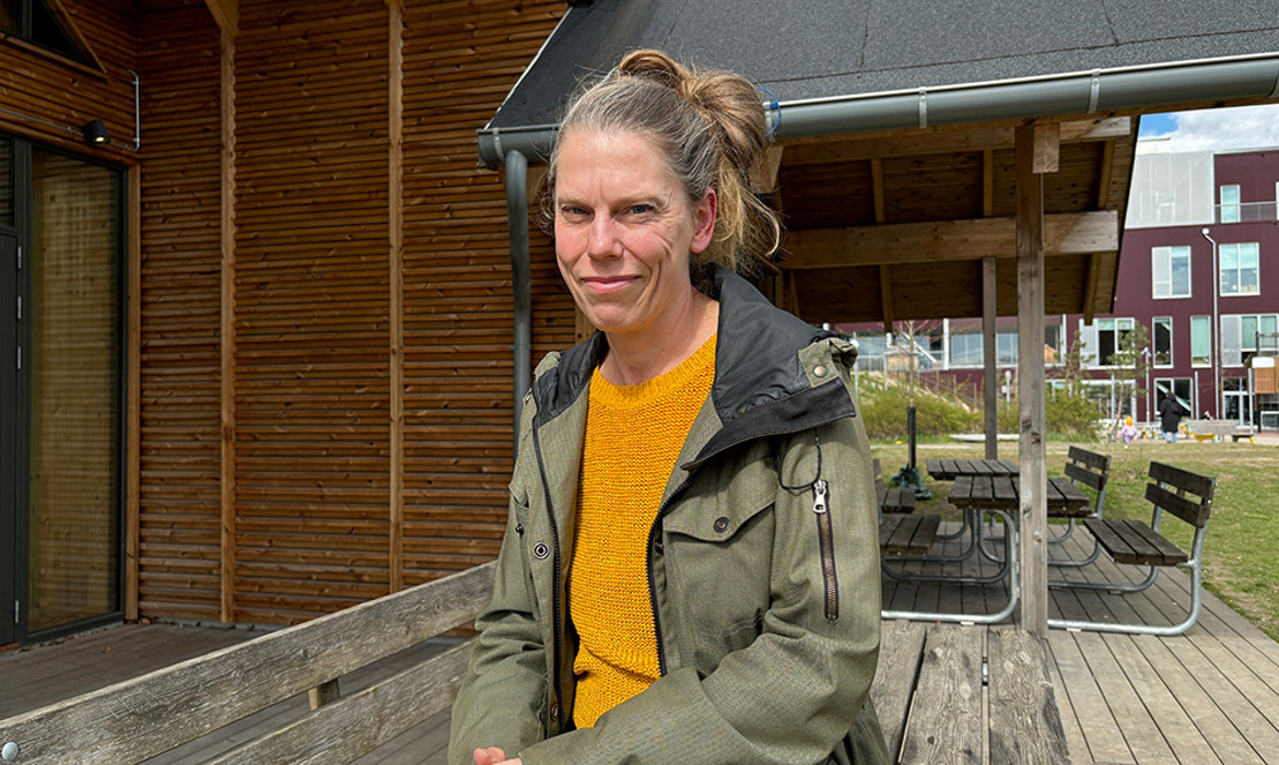 Signe Frydenlund Ved Kvarterhuset Web