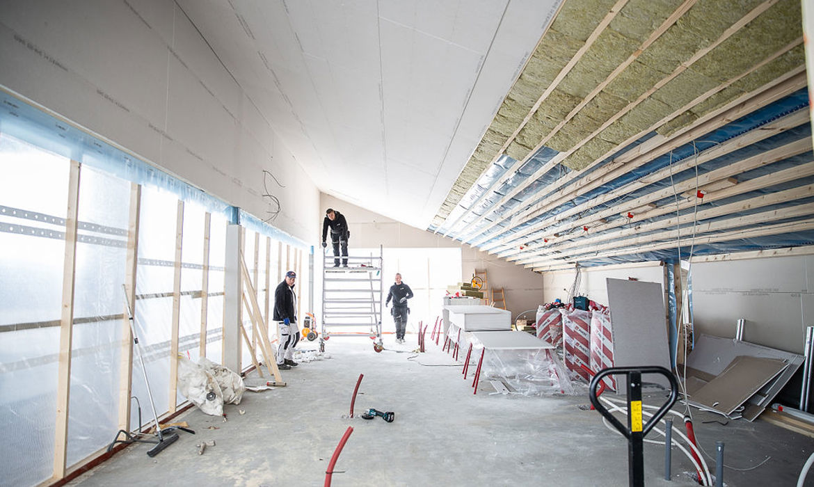 Arbejde i kiosken under Stationsbroen