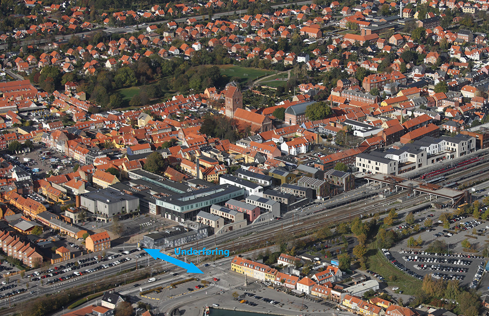 Luftfoto med markering af underføringens placering