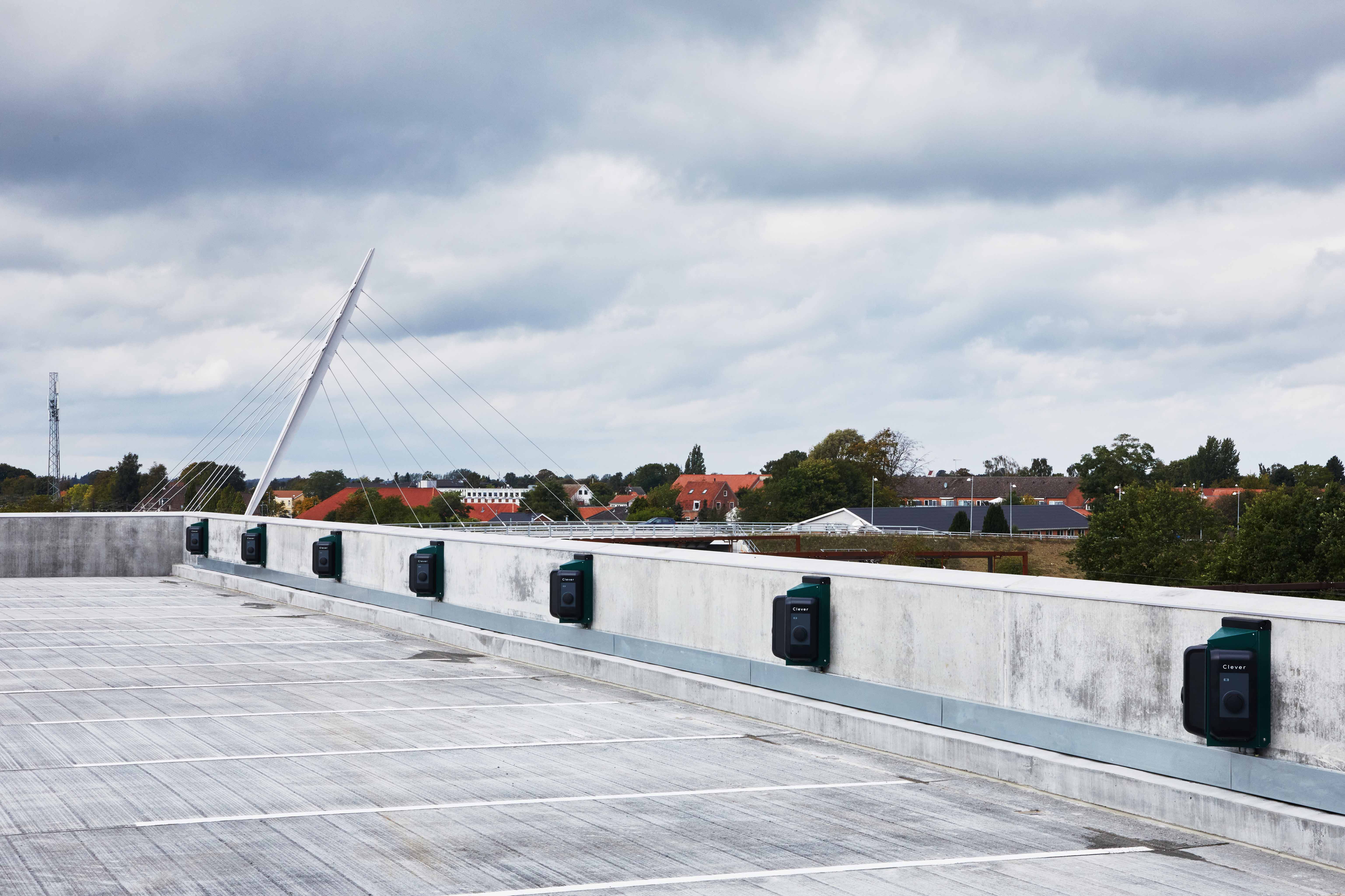 Ladestandere i Nærheden