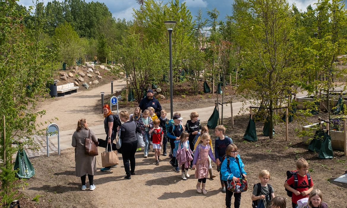 Søndervold indvielse med børn